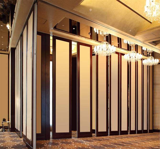 移動(dòng)隔斷 移動(dòng)隔斷