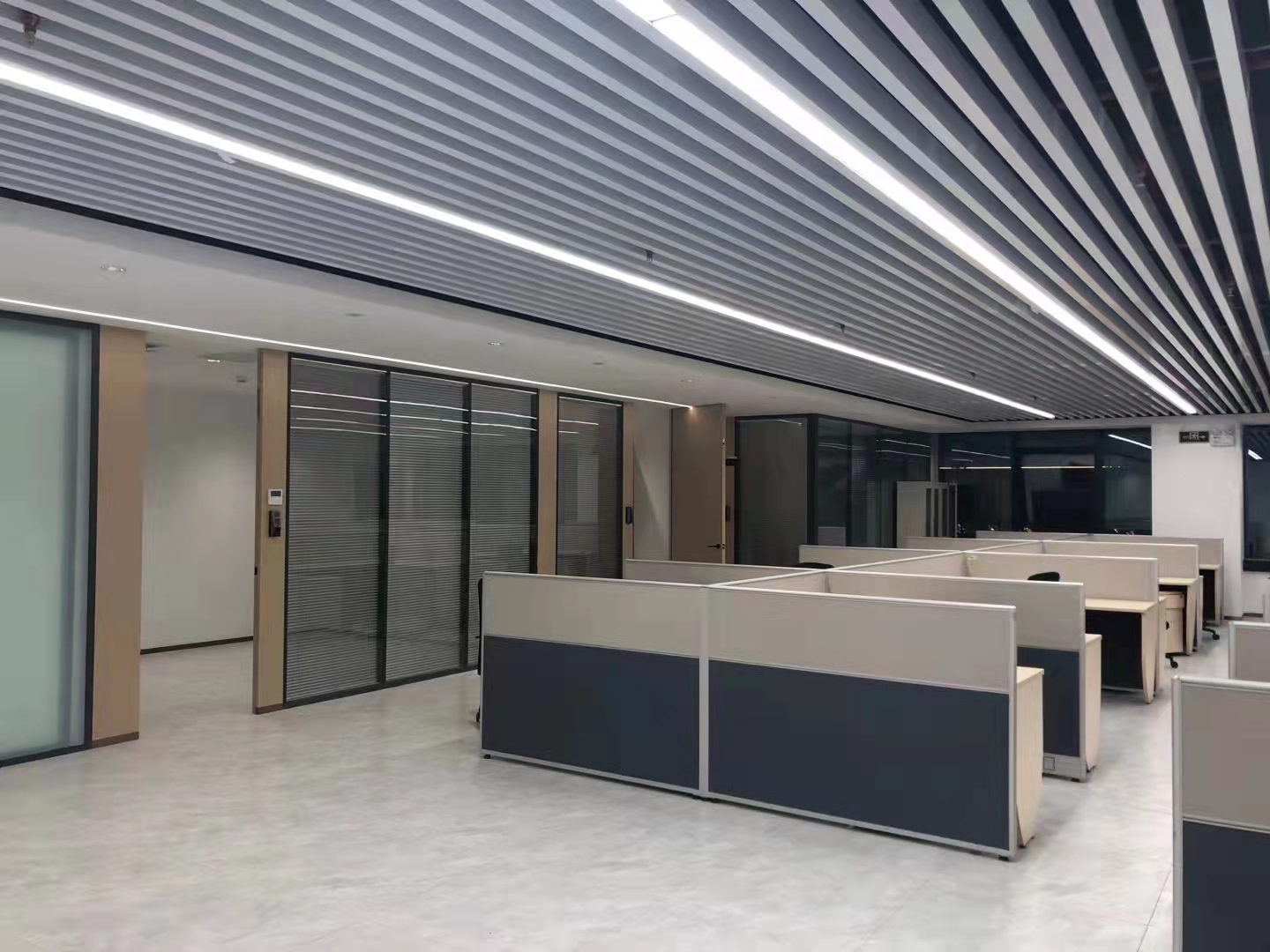 辦公室玻璃隔斷 辦公室玻璃隔斷